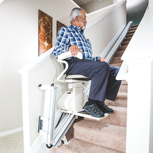Load image into Gallery viewer, Harmar Pinnacle SL300 Stair Lift