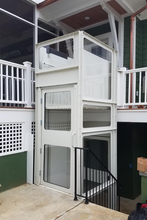 Load image into Gallery viewer, Enclosure Option for Lifetime Warranty Aluminum Wheelchair Lift
